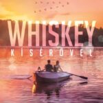 Claire Kingsley, Lucy Score: Whiskey kísérővel